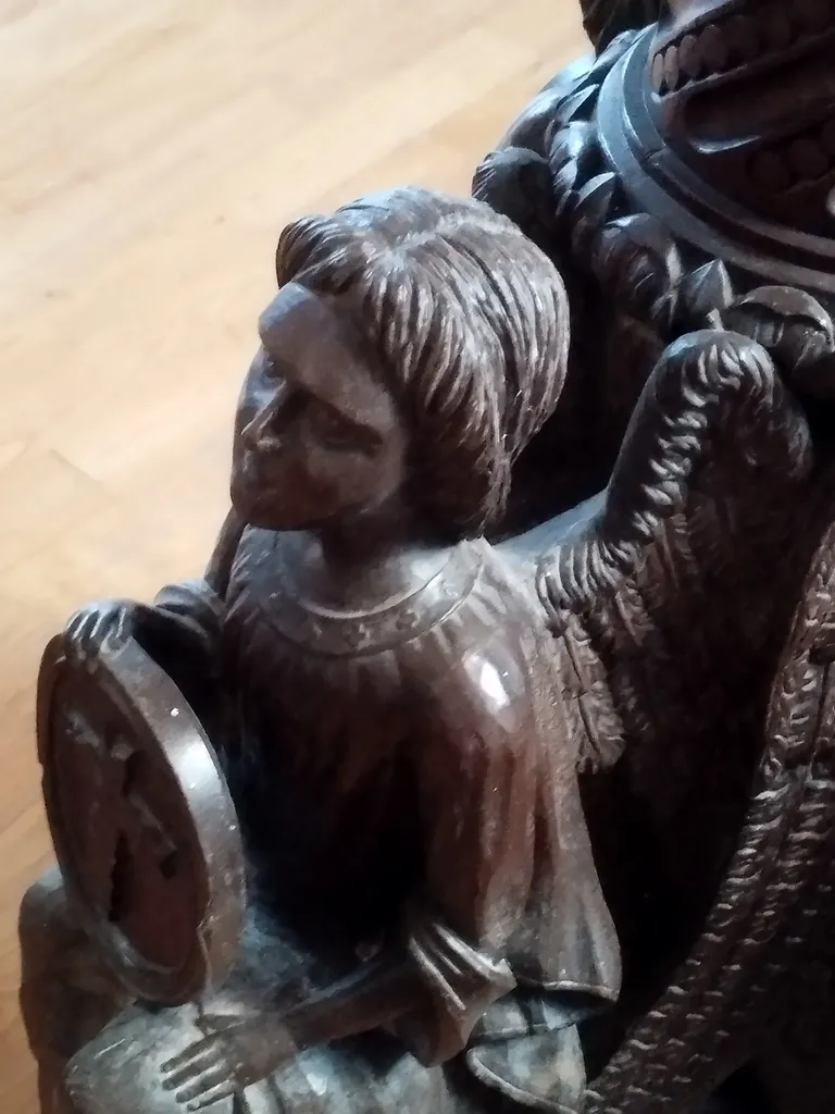 Aigle-lutrin de l'Église Notre-Dame à Querqueville