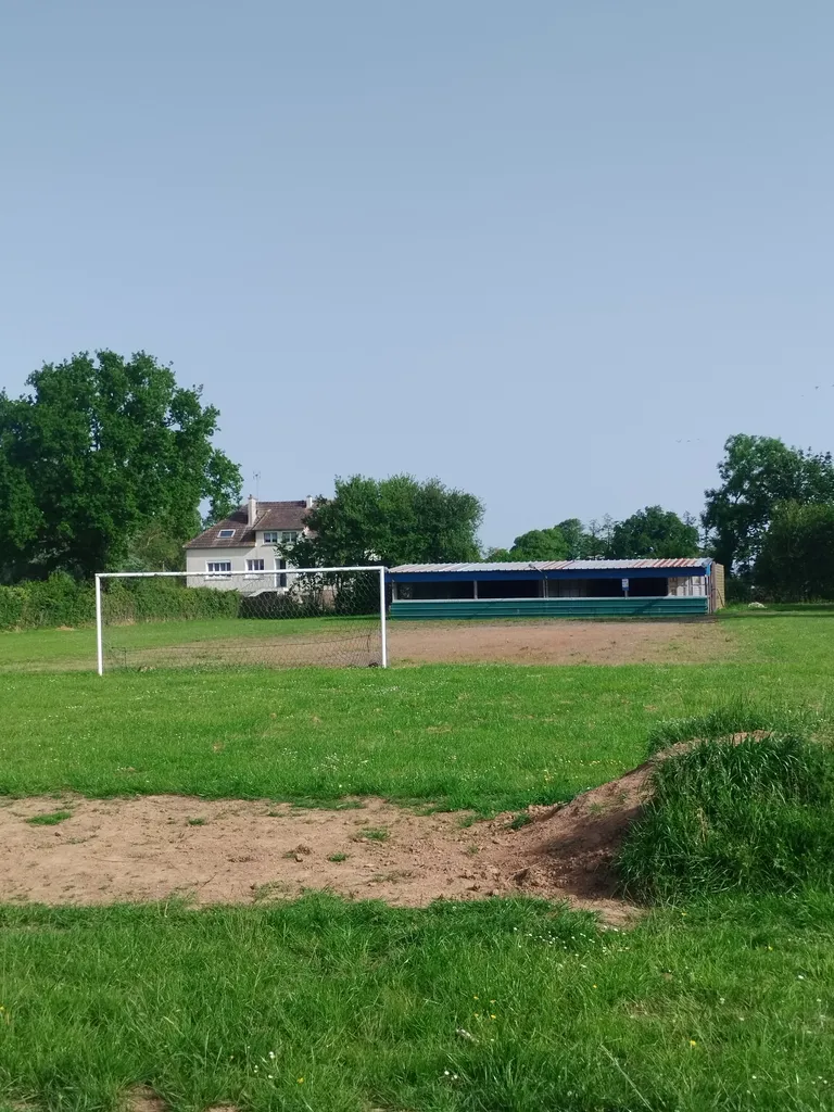 Terrain de Football de Saint-Côme-du-Mont