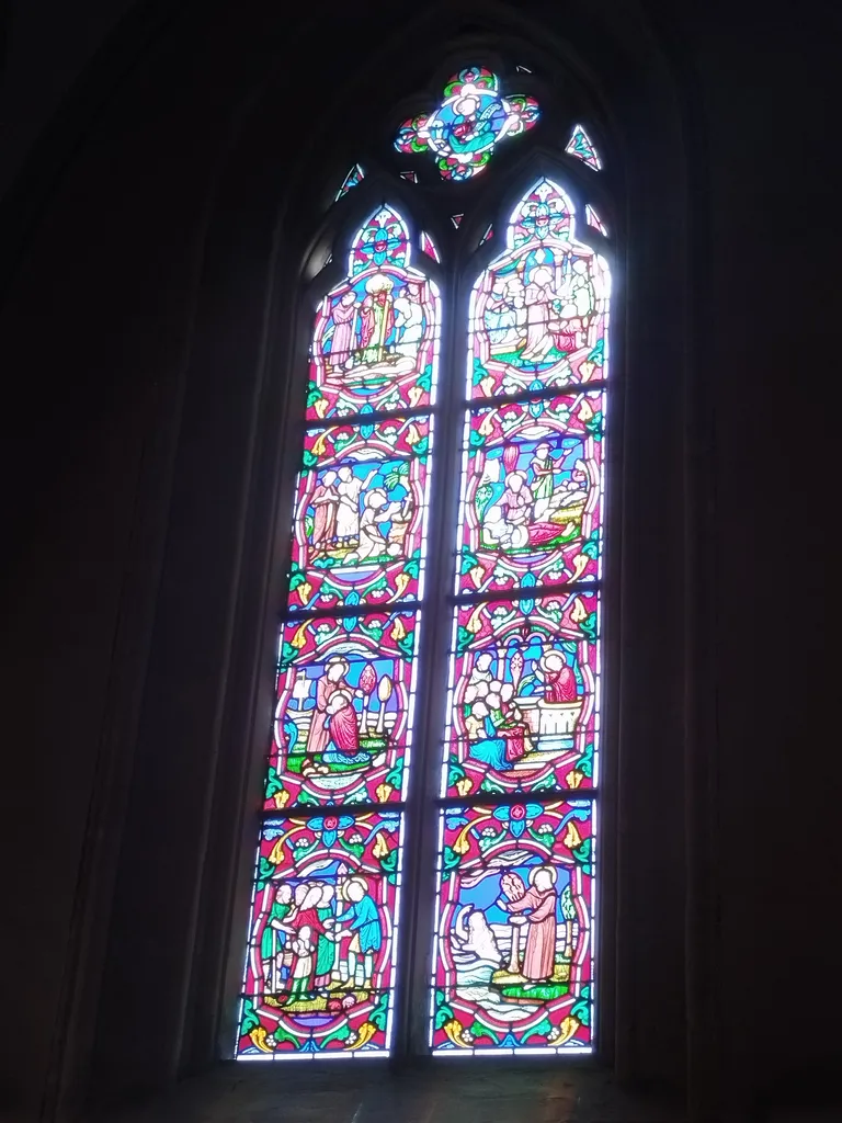 Vitrail Baie 13 : Saint-Marcouf dans la Chapelle de la Bucaille à Cherbourg
