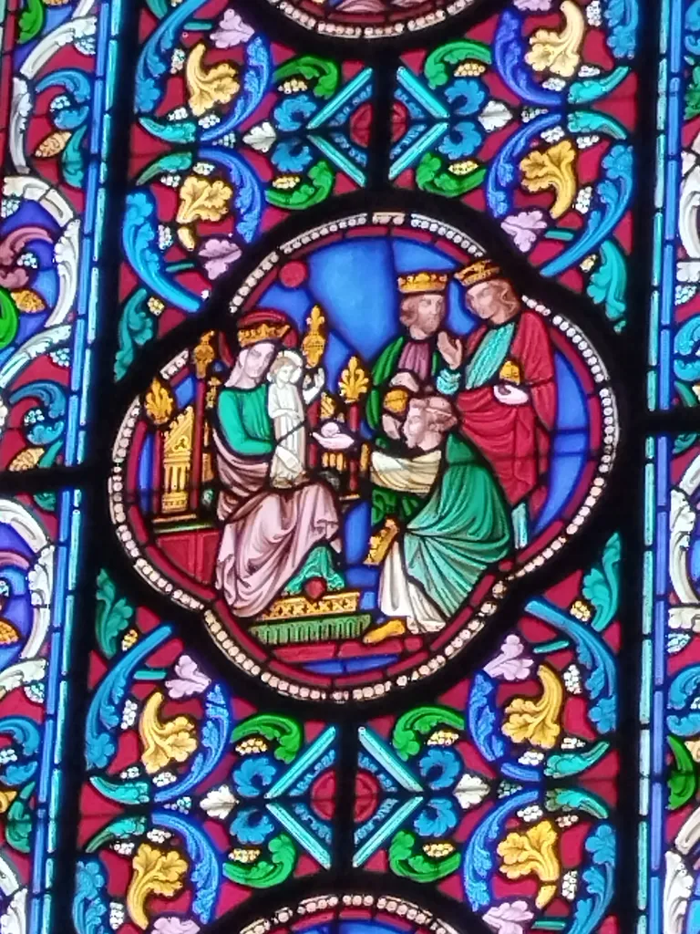 Vitrail Marie : Présentation au temple.. dans la Chapelle de la Bucaille à Cherbourg