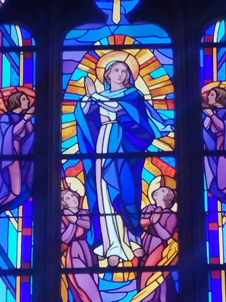 Vitrail Baie 2 de l'Église Notre-Dame à Turqueville