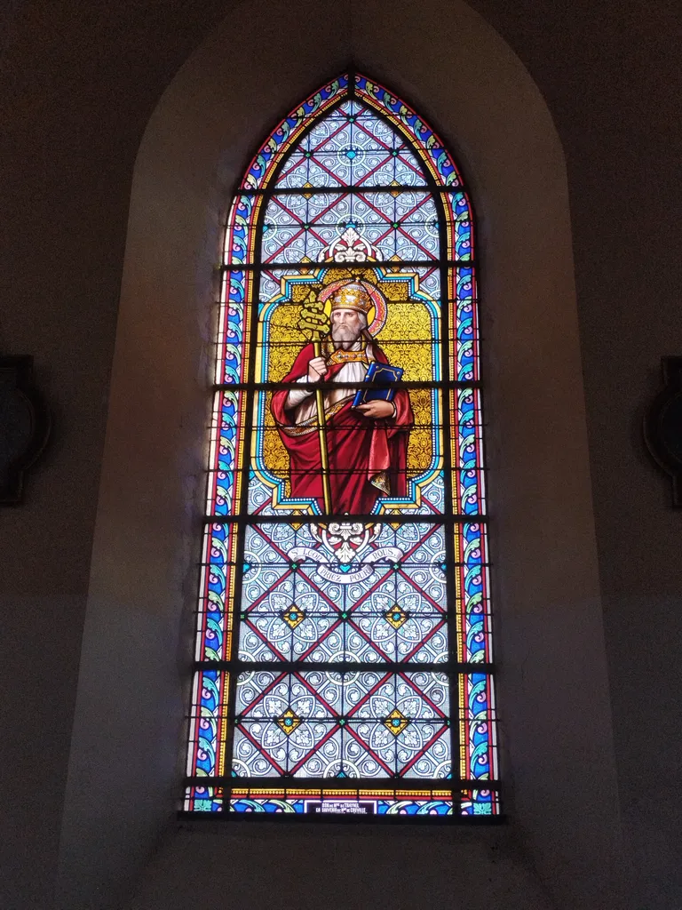 Vitrail Baie 11 : Saint-Léon dans l'Église Notre-Dame à Querqueville