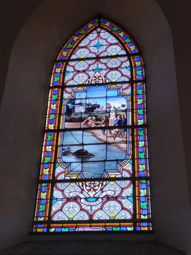 Vitrail Baie Baie 15 : Préservation de la variole par St-Sébastien dans l'Église Notre-Dame à Querqueville