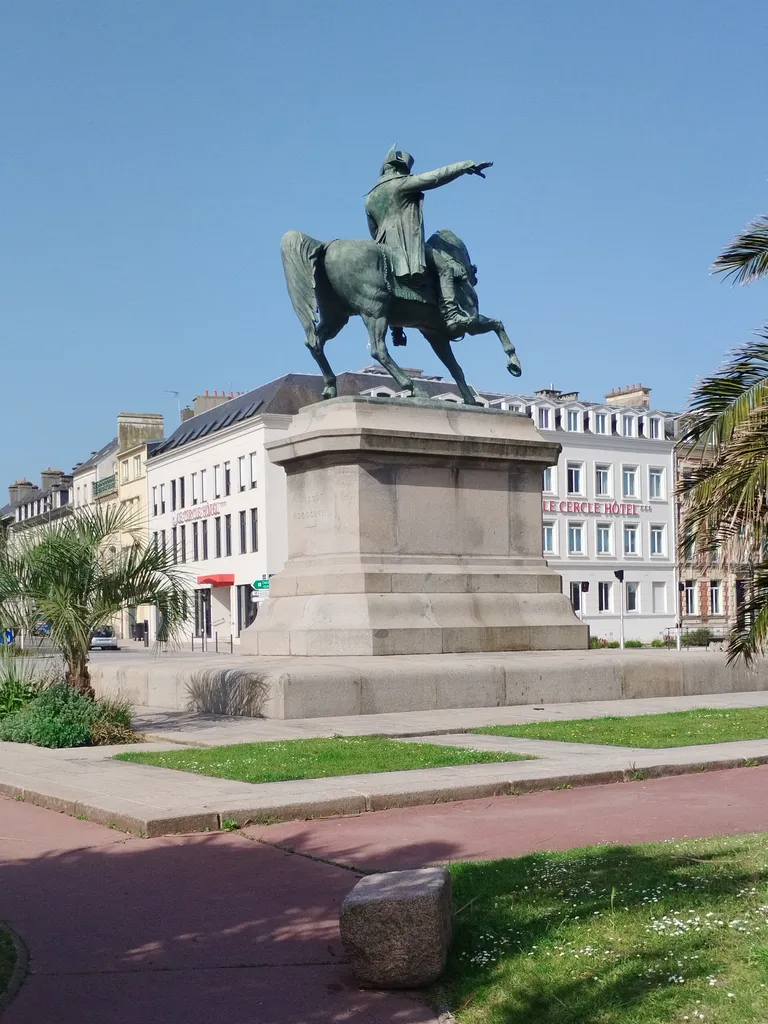 Statue de Napoléon Ier à Cherbourg-Octeville